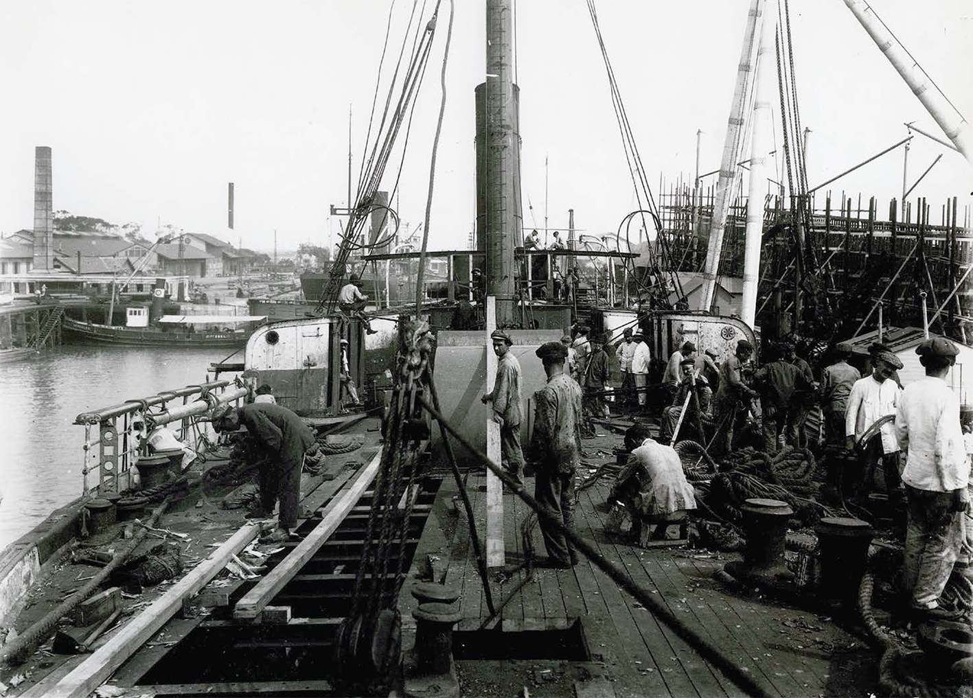 'Tiempos de amarras': el encuentro de Cádiz y Montevideo