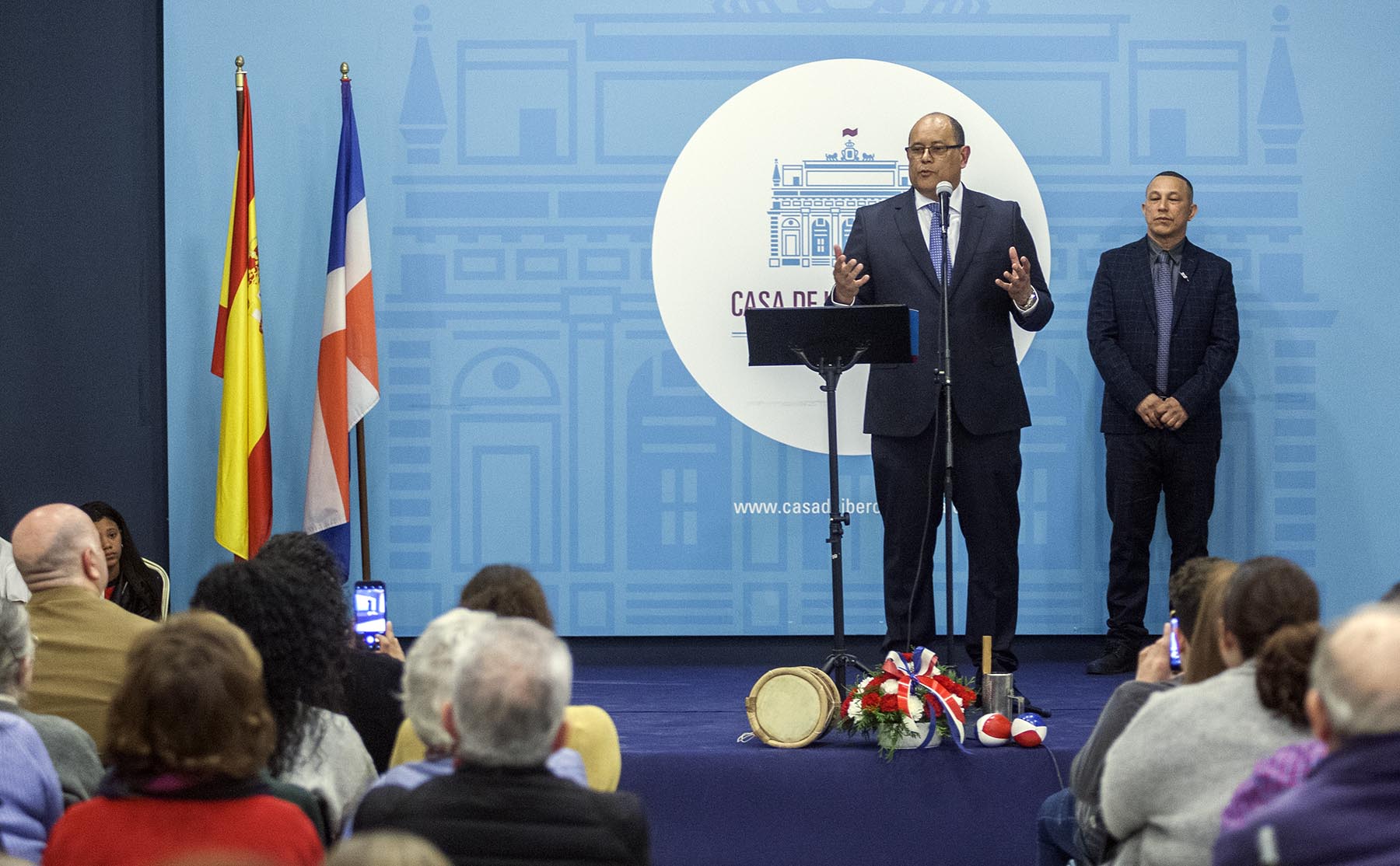 La colonia dominicana en Cádiz celebra los 175 años de su independencia